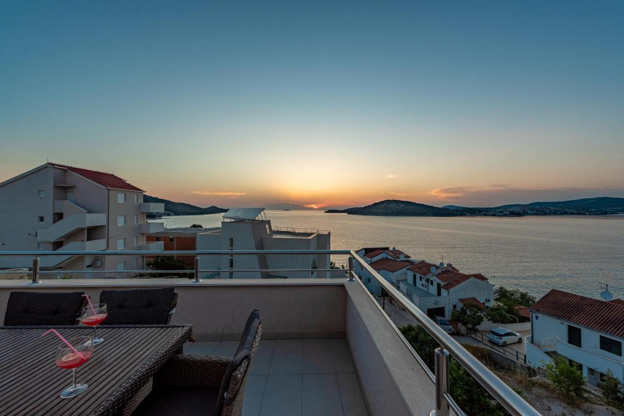 Villa Mona Apartments Ражань Экстерьер фото