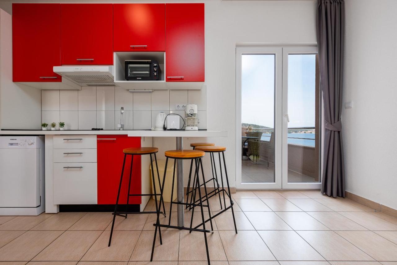 Villa Mona Apartments Ражань Экстерьер фото