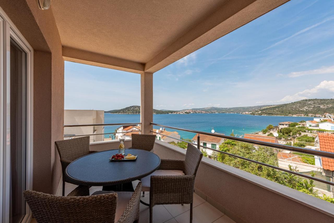 Villa Mona Apartments Ражань Экстерьер фото