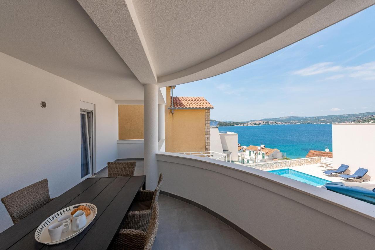 Villa Mona Apartments Ражань Экстерьер фото